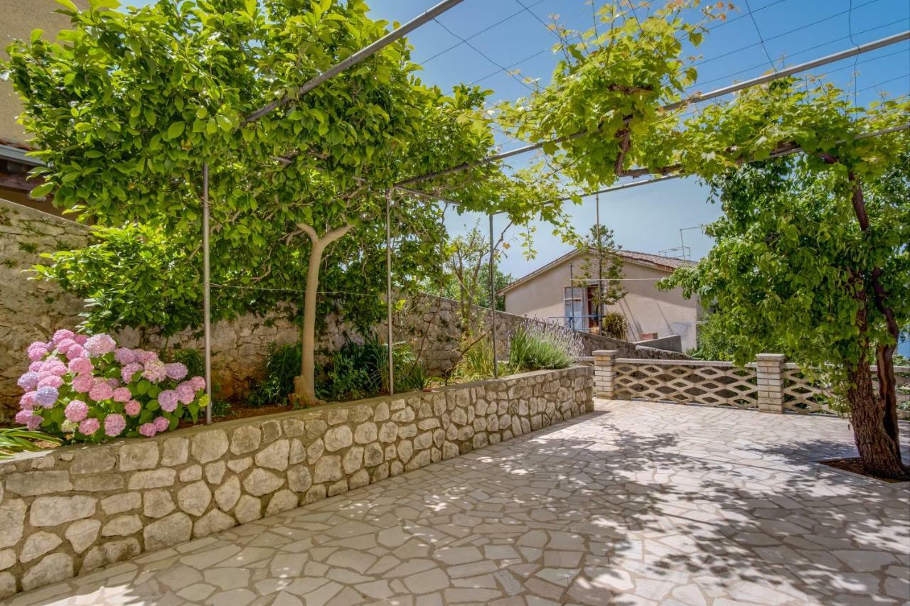 Appartamento Sheshe Mali Lošinj Esterno foto